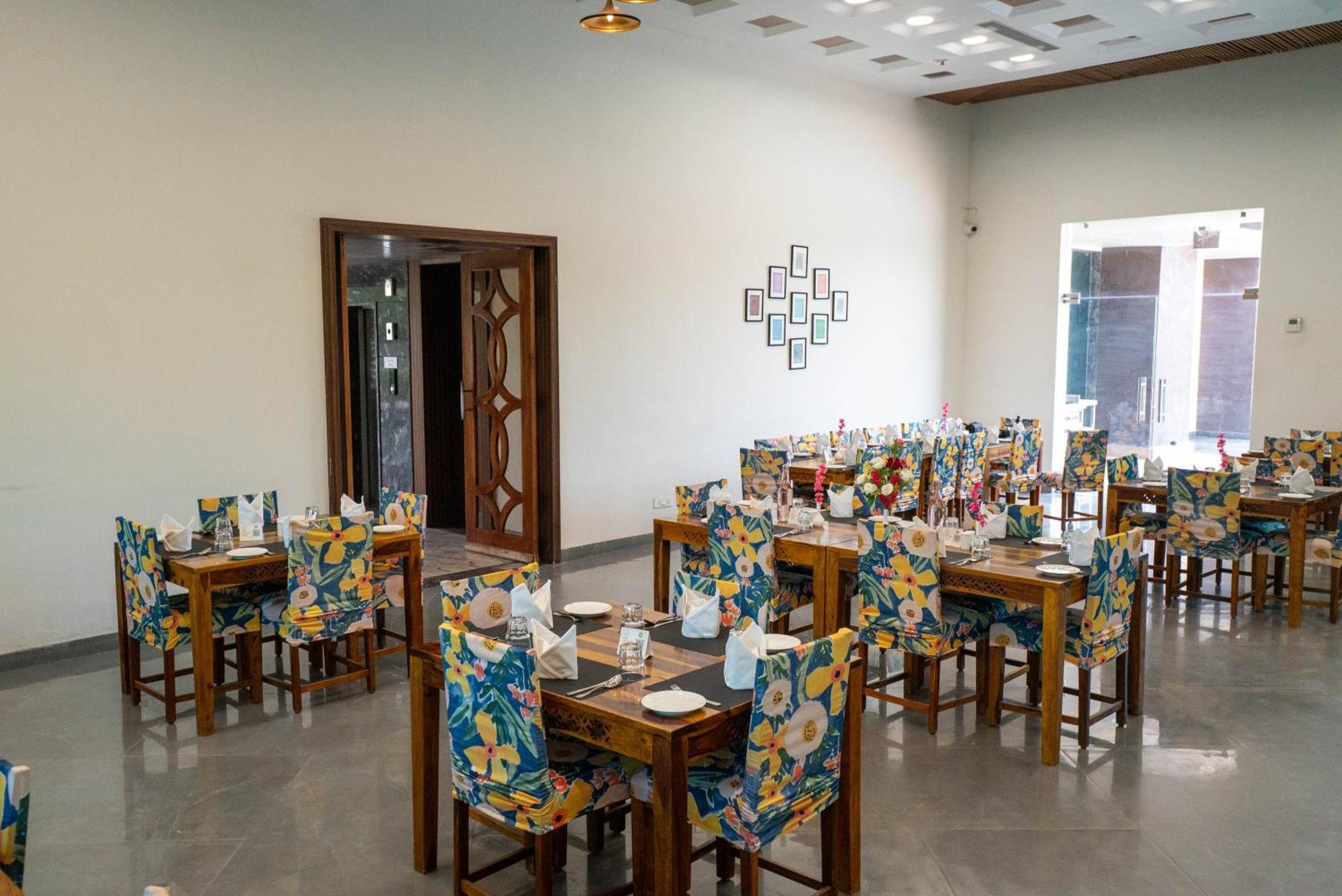 Bamboo Saa Mulberry Resort Pushkar Buitenkant foto